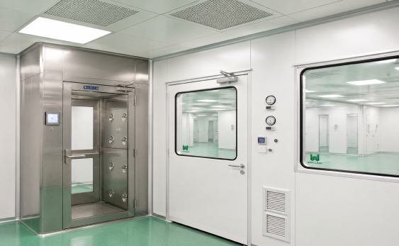 Portable clean room with air shower and clean room HEPA filters prepared for ISO GMP contamination control deployment