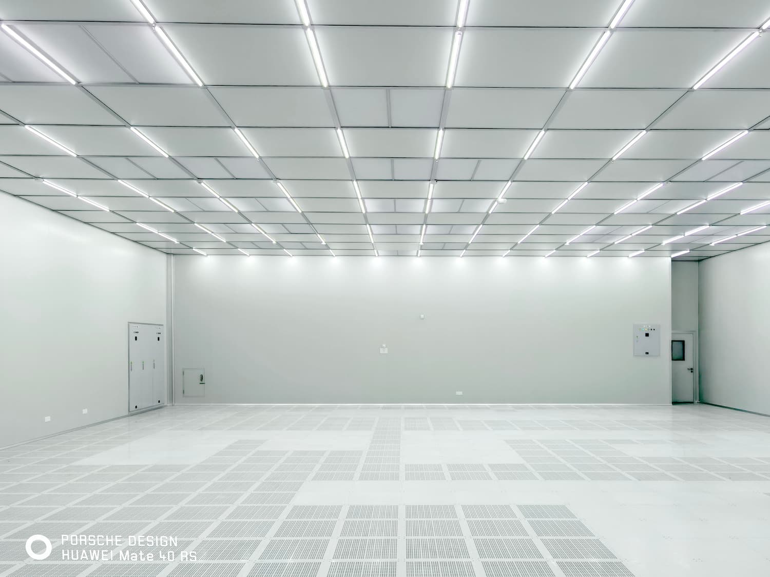 採用 Wonclean 的 HVAC 和層流解決方案打造高效能無塵室